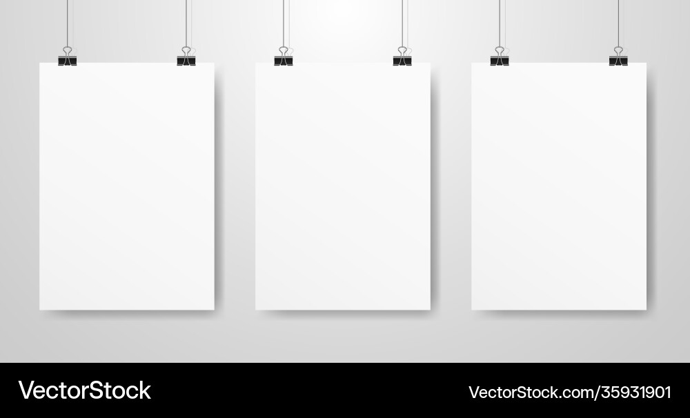 Poster Mockups Set weiß a4 hängen auf einem Licht Poster Mockups Set weiß a4 hängen auf einem Licht vektorbild