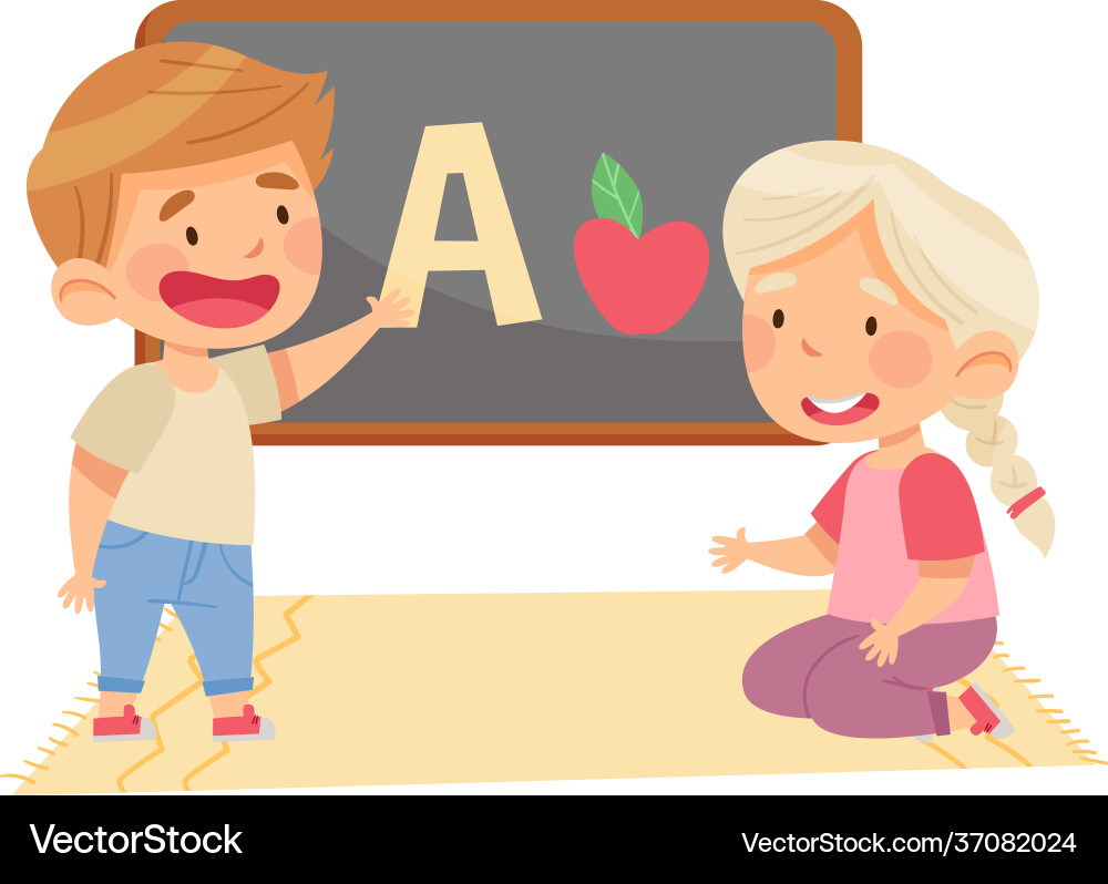 Kleines Mädchen und Junge im Kindergarten lernen Kleines Mädchen und Junge im Kindergarten lernen vektorbild