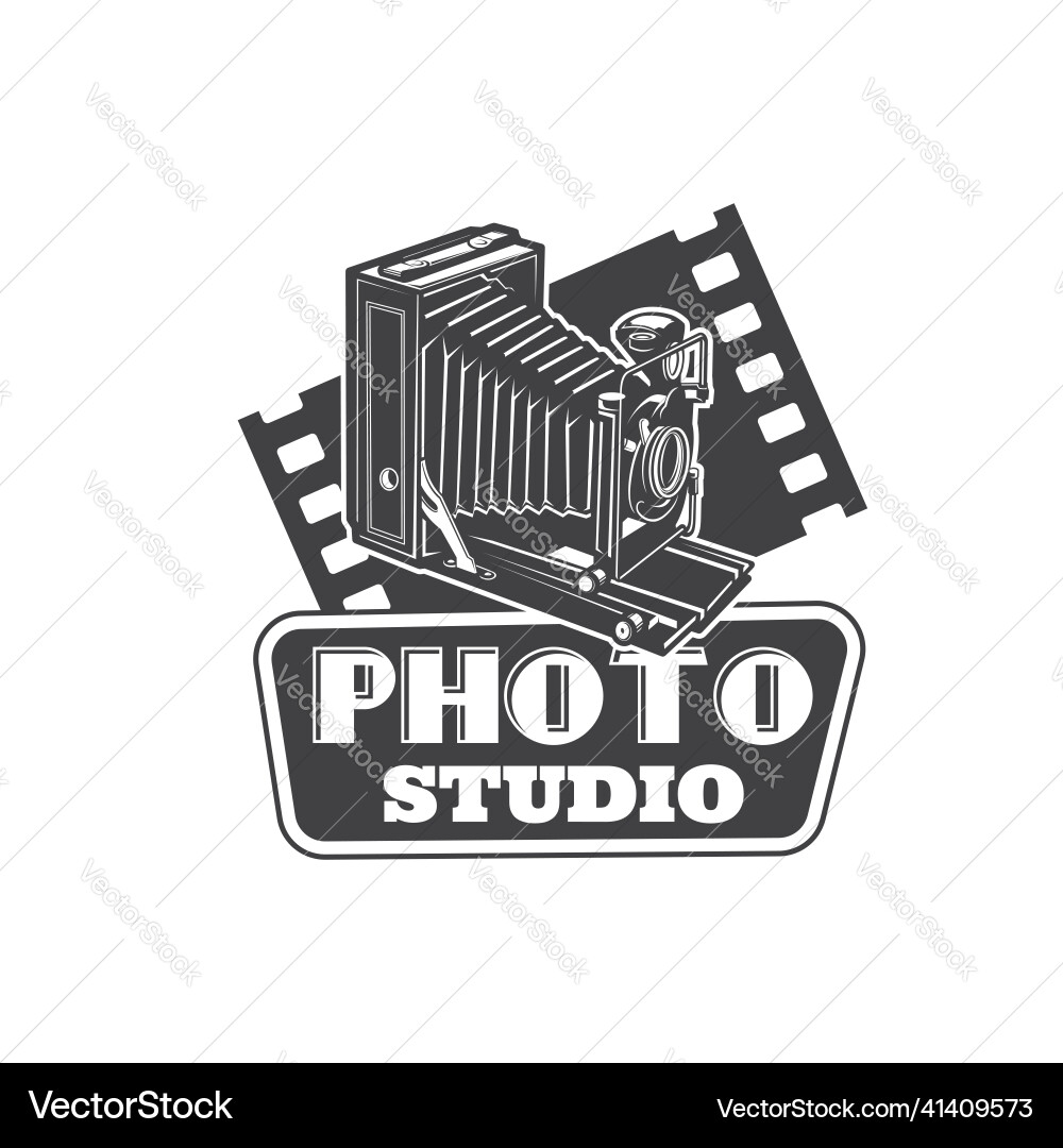 Photo studio icon with camera retro emblem Photo studio icon with camera retro emblem vector image