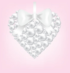Pearl heart vector image